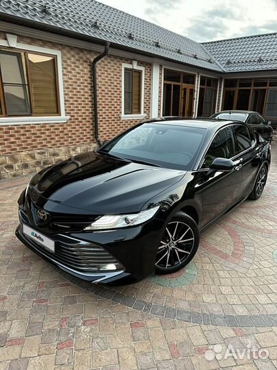 Toyota Camry, 2018