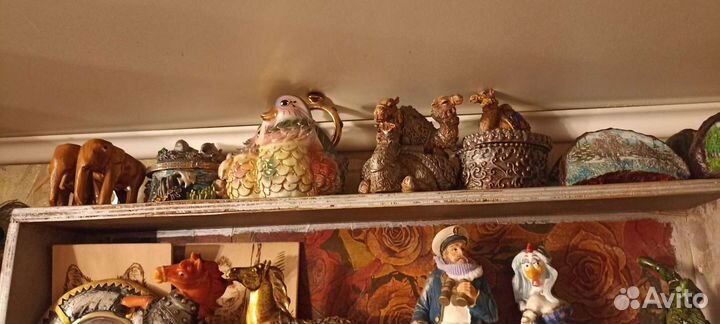 Сувенир статуэтка