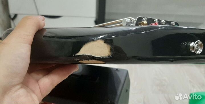 Бас гитара homage