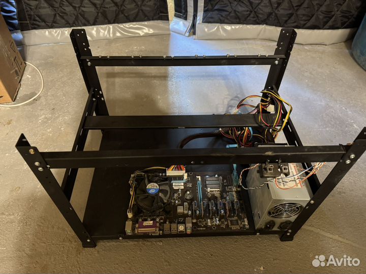 Риг для майнинг фермы