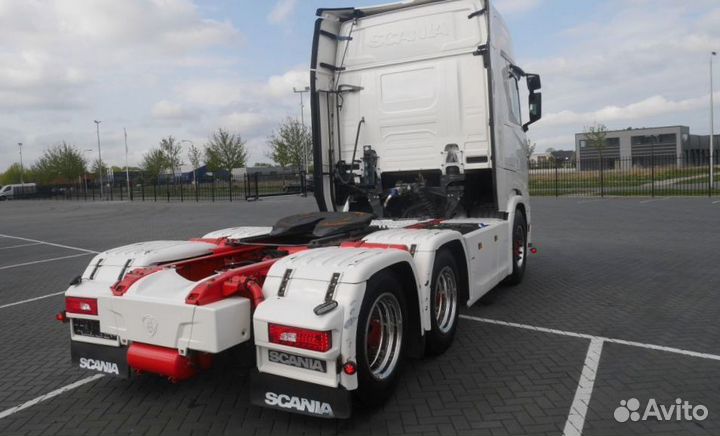 Разбираем грузовик Scania,6 series с 2016