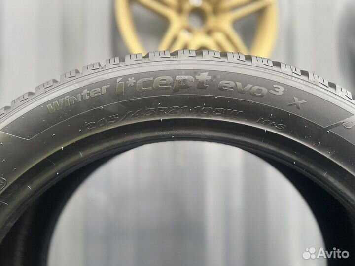 Hankook Winter I'Cept Evo 3 W330A 265/45 R21 108W