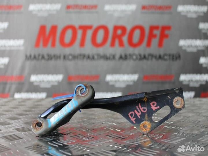 Шарнир капота Стрим RN6/RN8 правый А400