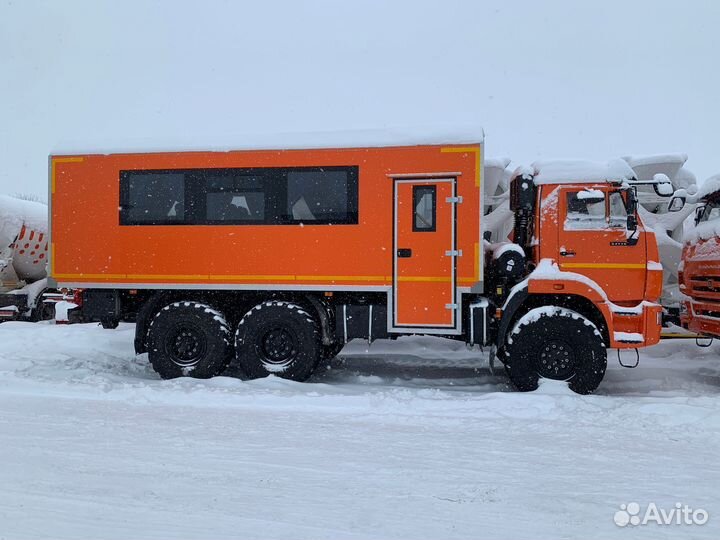 Вахтовый автобус КАМАЗ 43118, 2024