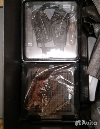 Terminator DX13 Hot Toys