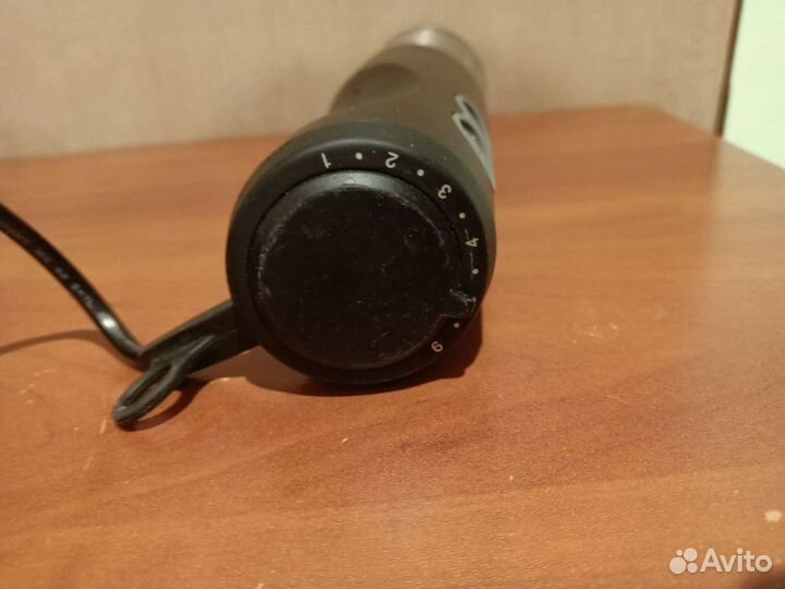 Блендер Vitek VT-3411 ST без насадок