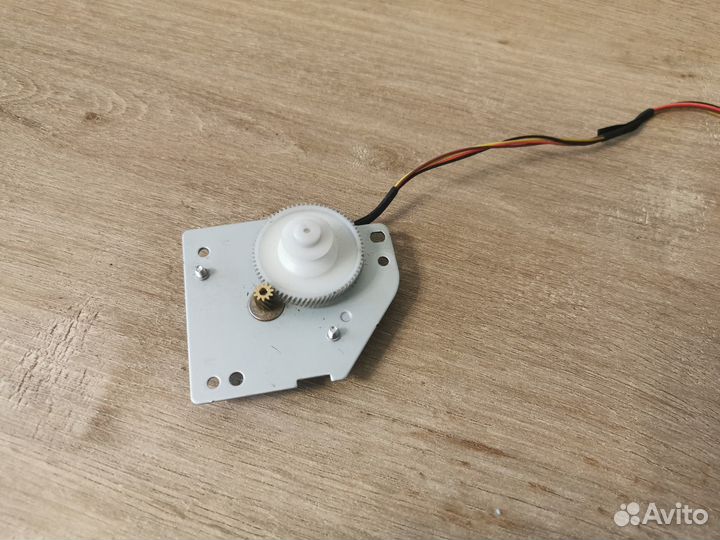 Двигатель линейки сканера Samsung SL-M2070 JC93-00