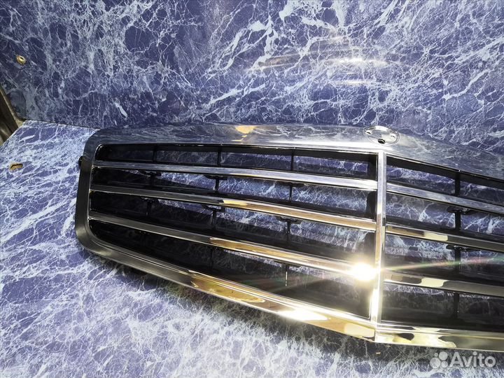 Решетка радиатора Mercedes W212 Мерседес в212