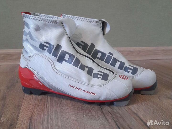 Лыжные ботинки alpina