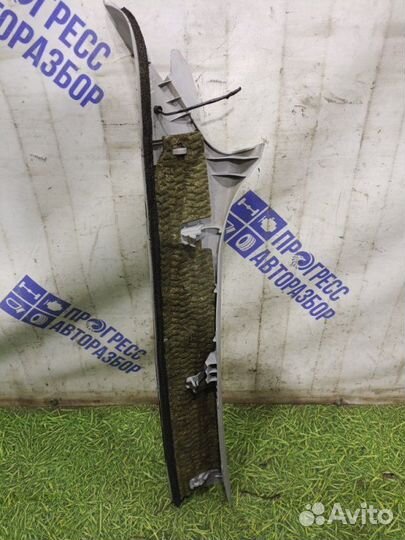 Обшивка стойки передняя правая Mazda 3 Bk хэтчбек