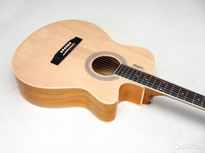 Полноразмерные акустические гитары