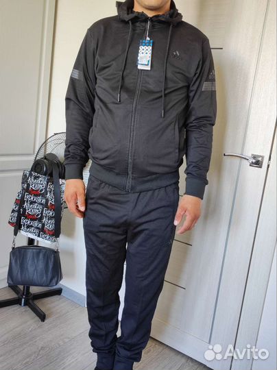 Спортивный костюм мужской новый