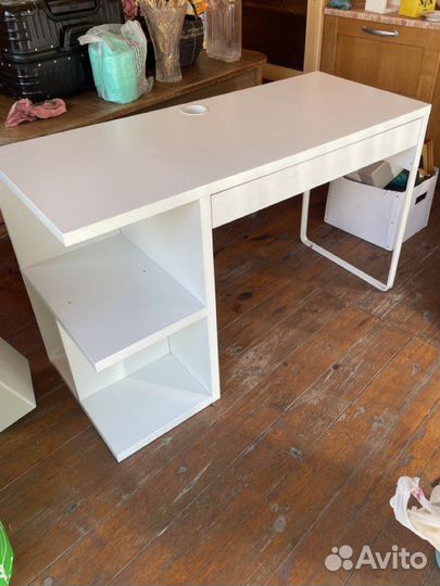 Письменный стол IKEA белый