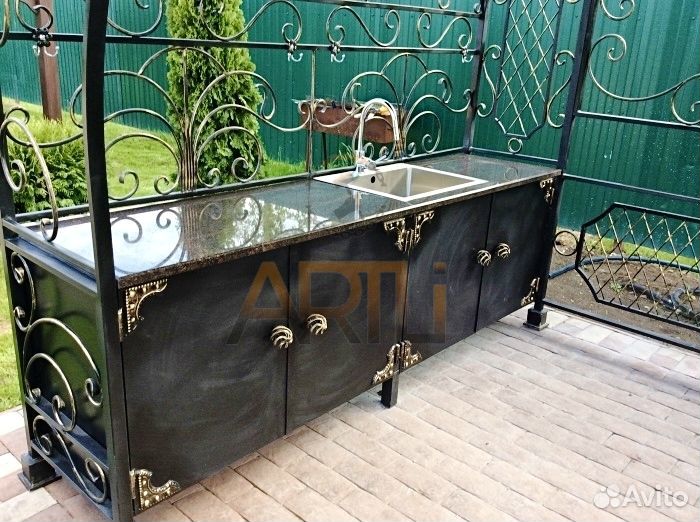 Беседка с мангалом 