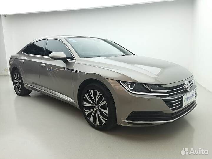Volkswagen Arteon 2.0 AMT, 2020, 30 000 км
