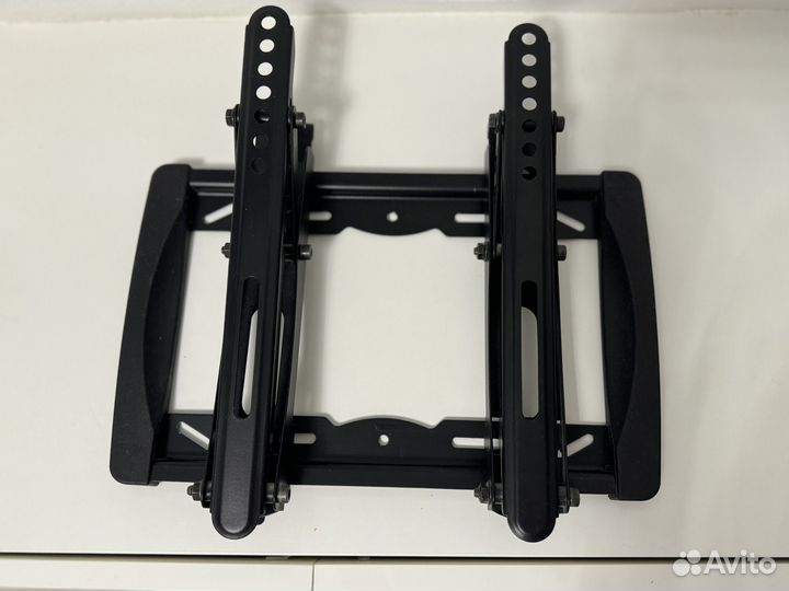 Кронштейн для телевизора