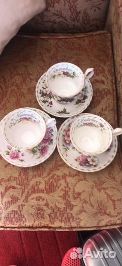 Костяной фарфор Royal Albert 1970, серия «Месяцы»