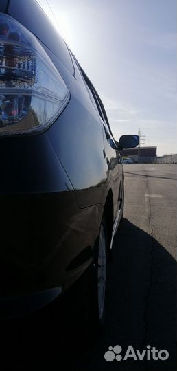 Honda Fit Shuttle 1.3 CVT, 2011, 128 000 км