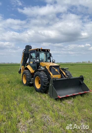 Экскаватор-погрузчик JCB 4CX, 2023