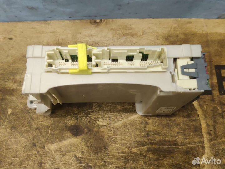 Блок управления Toyota LC200 2016г