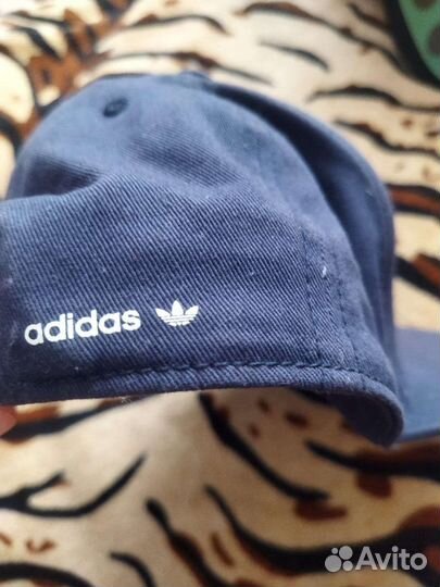 Бейсболка снепбек Adidas original