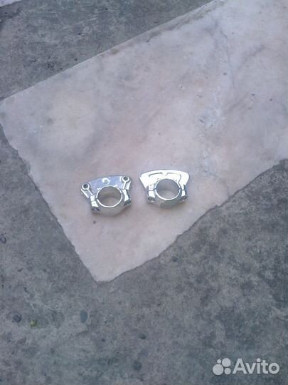 Крепления для полочек