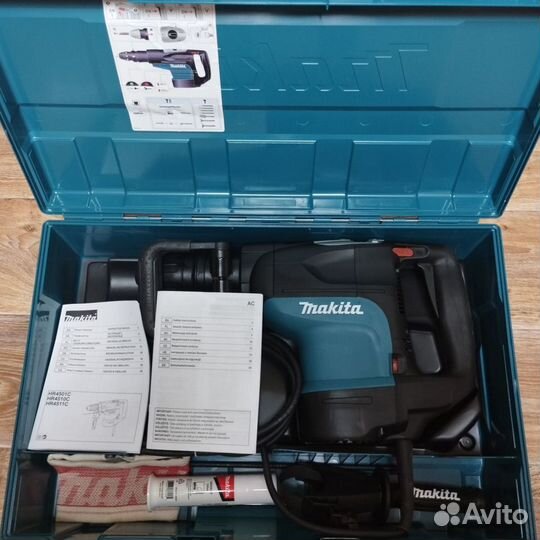 Перфоратор makita HR 4501c