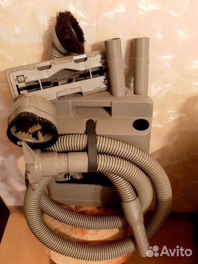 Продаётся фирменный пылесос Kirby