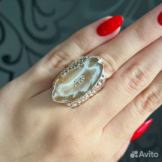 Кольцо с натуральным агатом