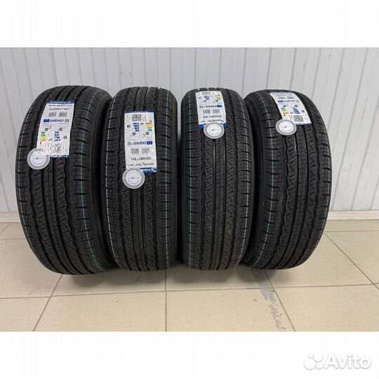 Triangle TR259 215/50 R18