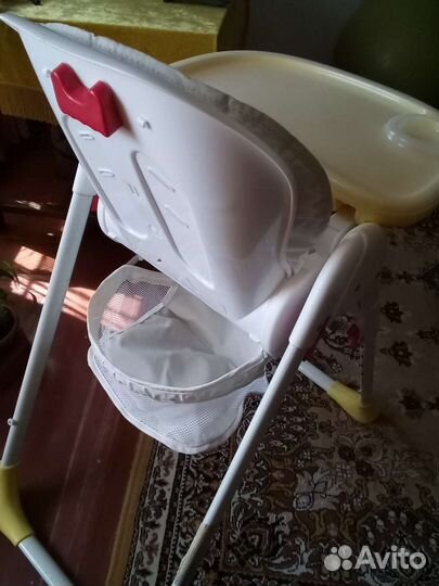 Стульчик для кормления