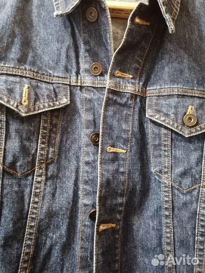 Джинсовая куртка