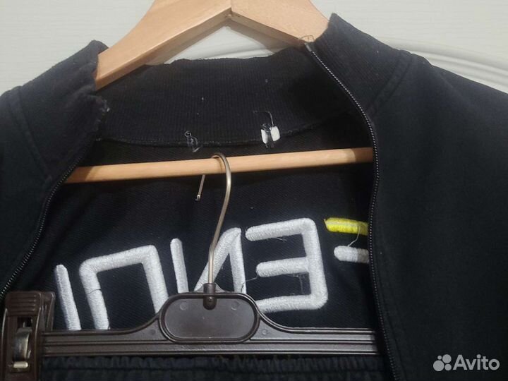 Спортивный костюм женский