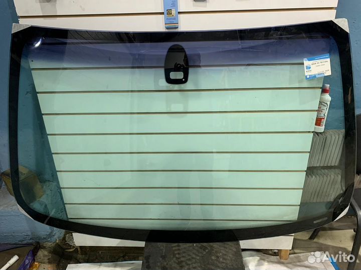 Лобовое стекло на Бмв х5 Е53 x5 e53