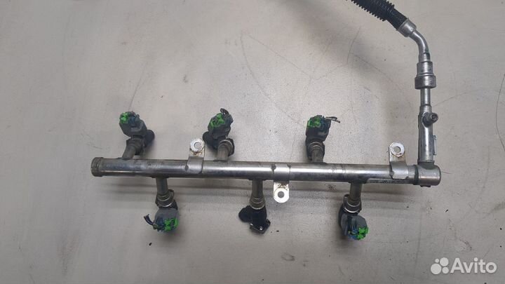 Форсунка топливная Cadillac SRX, 2008