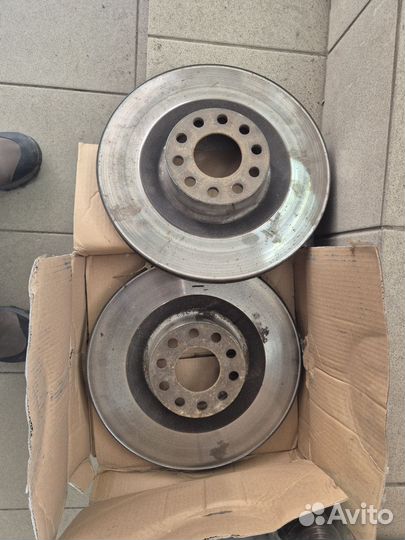 Тормозные диски передние Audi S8 D2