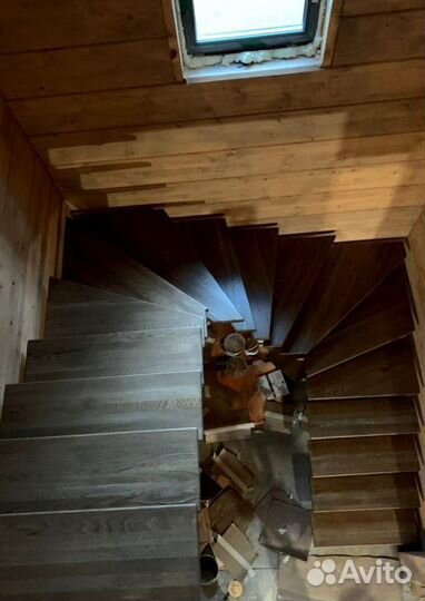 Каркас лестницы из металла