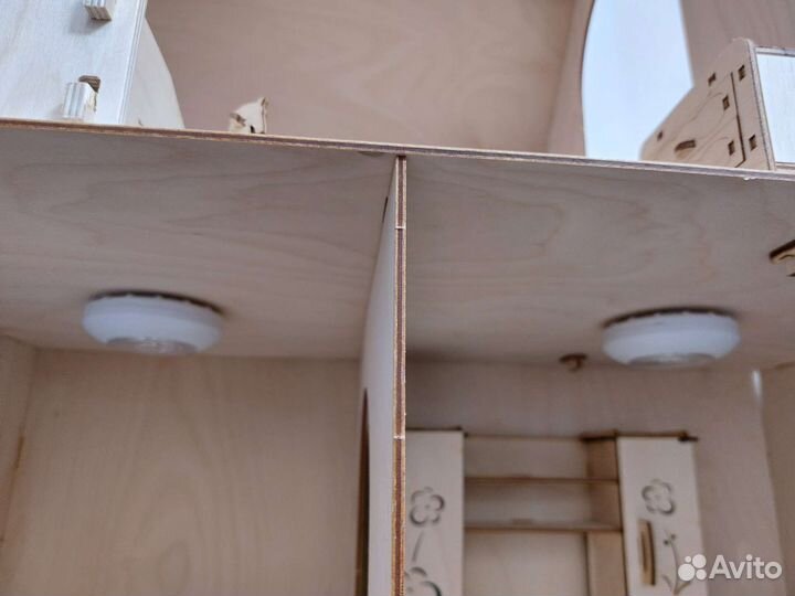 Домик кукольный