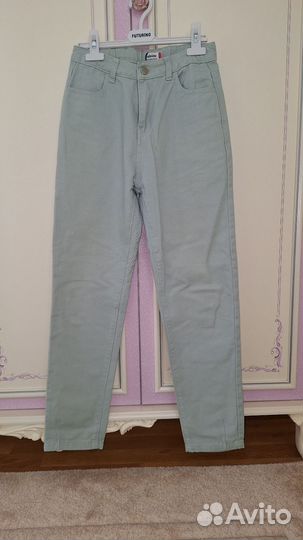 Джинсы новые для девочки р.152, шорты, штаны утепл