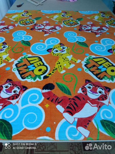 Пледы и покрывало