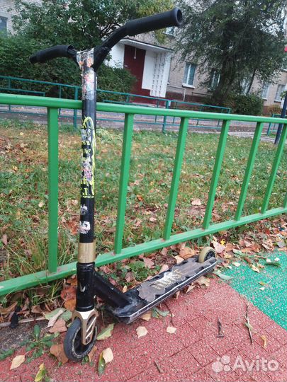 Самокат взрослый трюковой