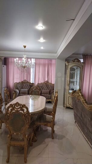 3-к. квартира, 75 м², 1/3 эт.