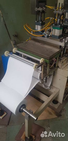 Оборудование по производству крышек для стаканов