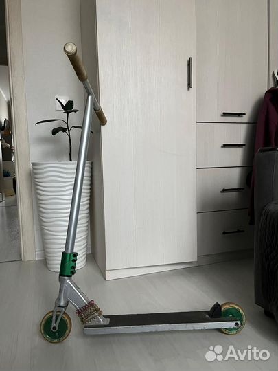 Трюковой самокат