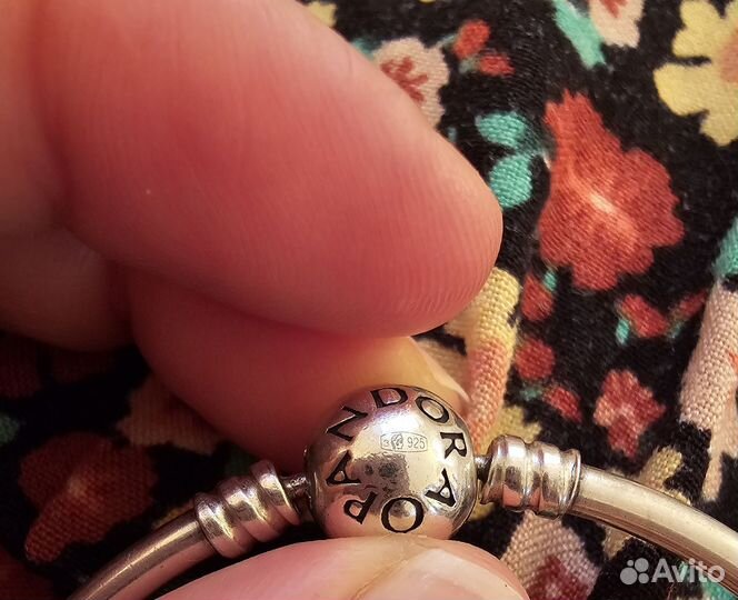 Украшение шарм