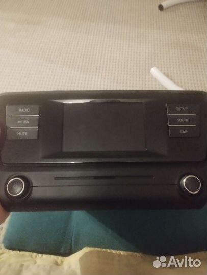 Магнитола в авто skoda