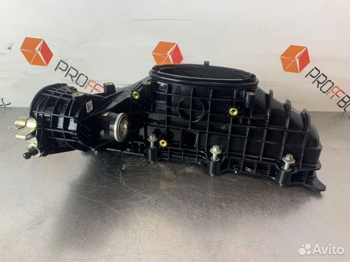 Коллектор впускной Mercedes C-Class W204 OM651 2.2