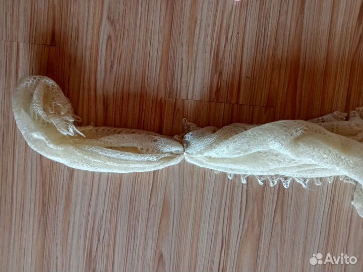 Шаль женская