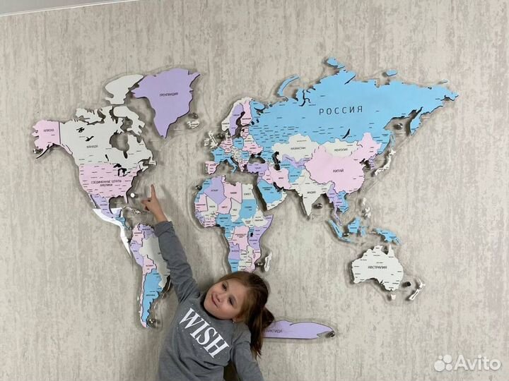 Деревянная карта мира на стену