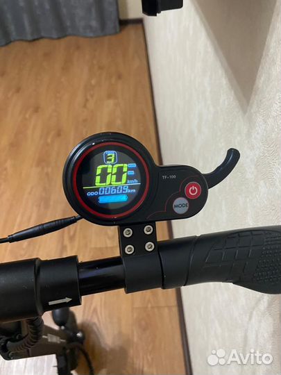 Самокат взрослый электрический